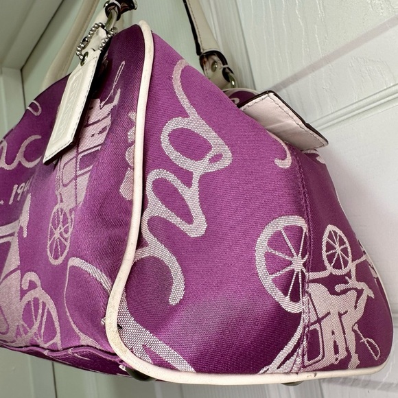 Coach Vintage Horse & Carriage Satchel White Leather Trim Purple Jacquard - Picture 4 of 14
